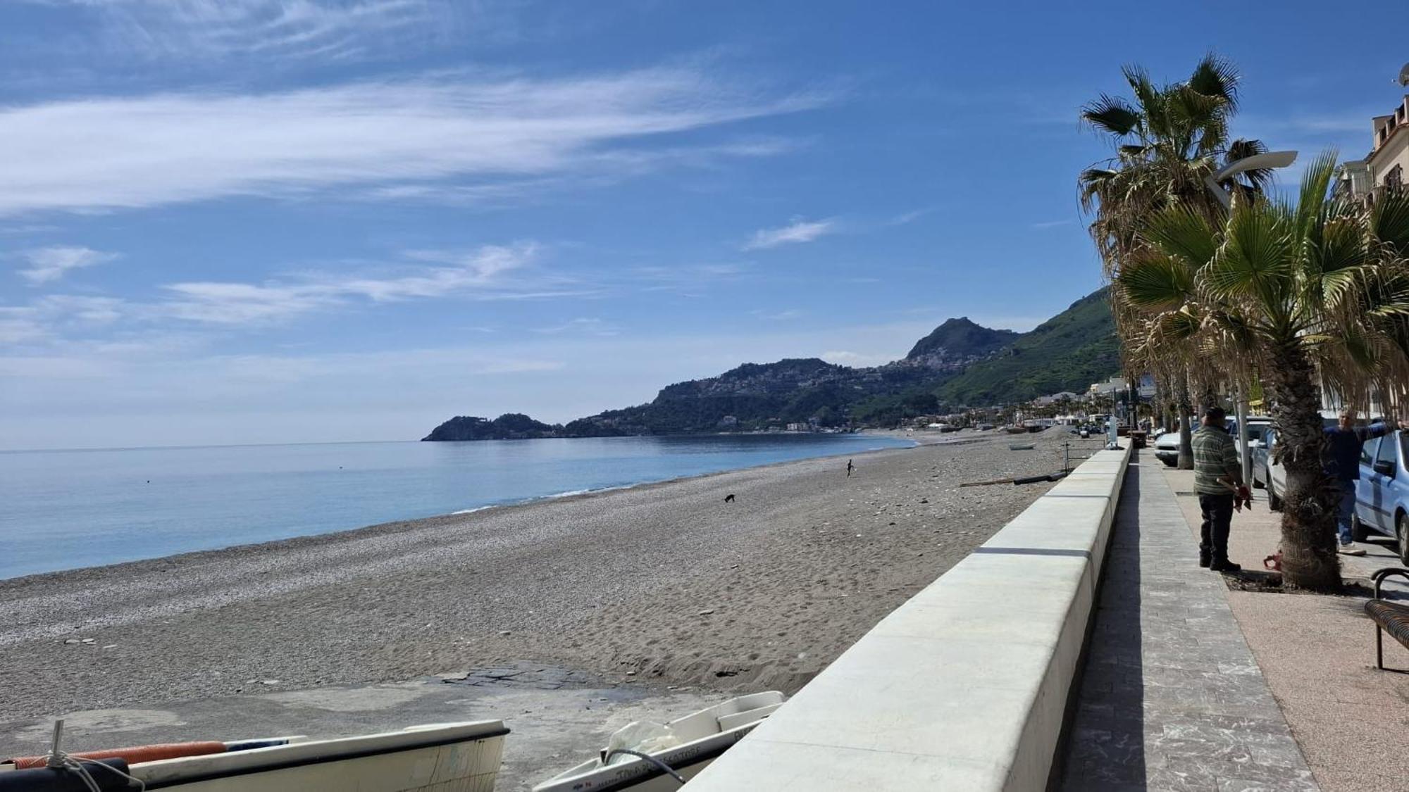 Apartamento Terrazza Enjoy Letojanni Exterior foto